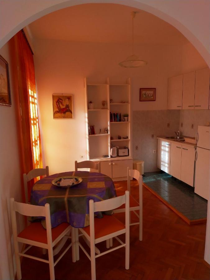 Apartments Ivna Bilek Abbazia Esterno foto